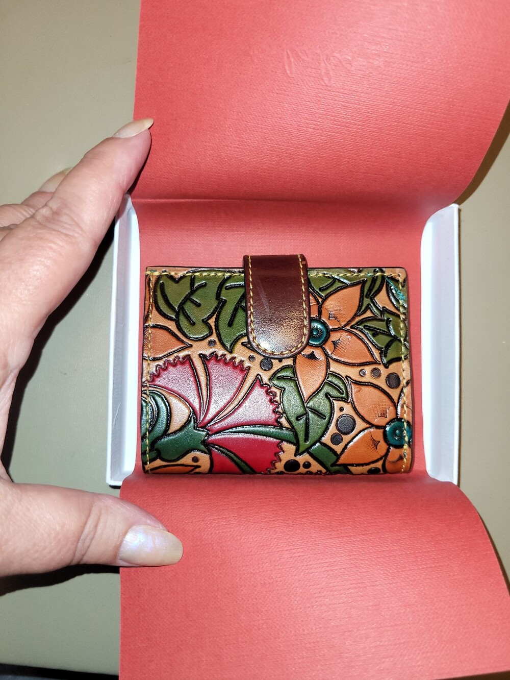 NIB-Talabar Painted Floral Leather Small Wallet - Multicolor.